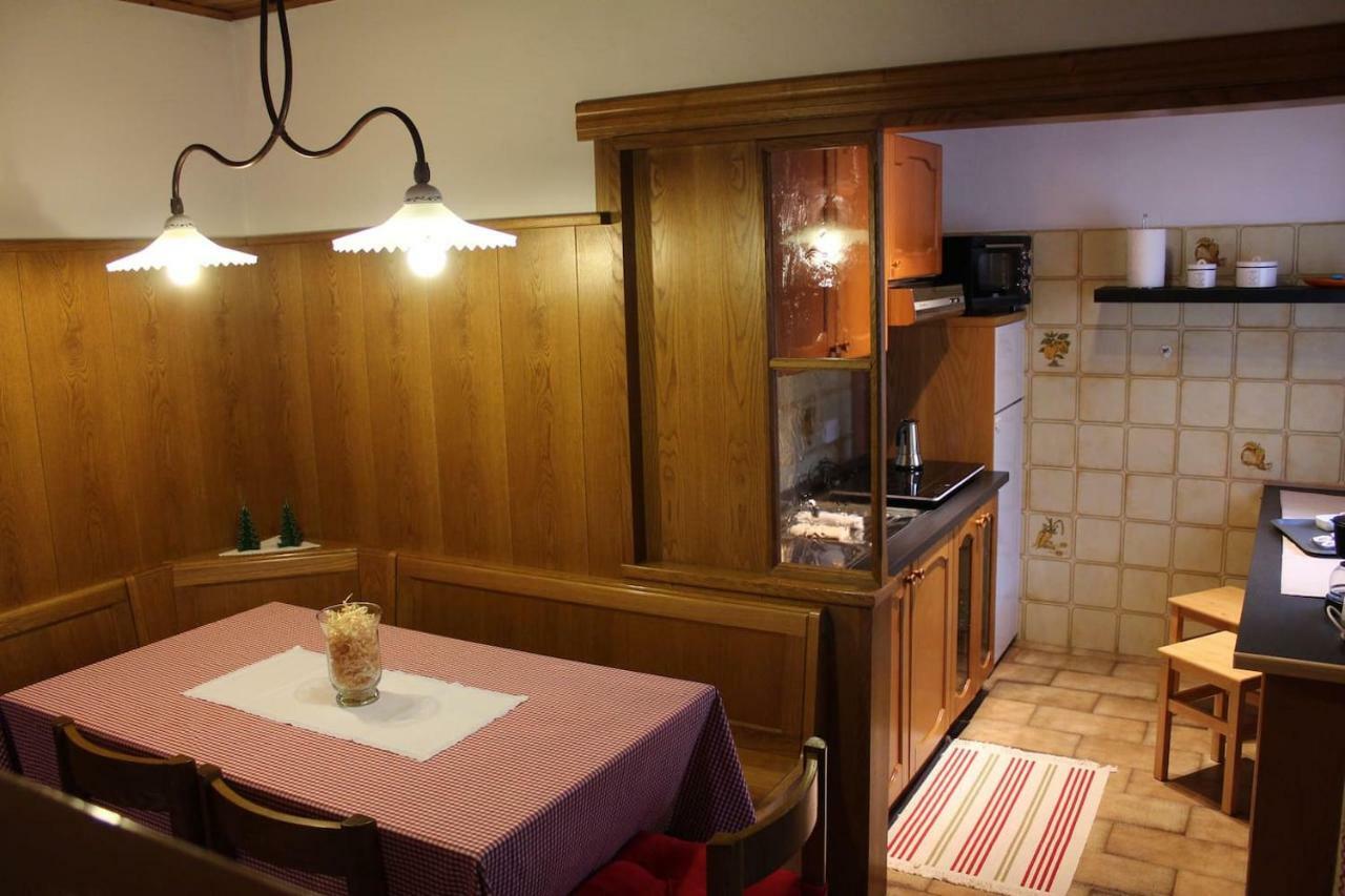 Cesa Dolomiti Apartment ร็อคคา ปิเอโตเร ภายนอก รูปภาพ