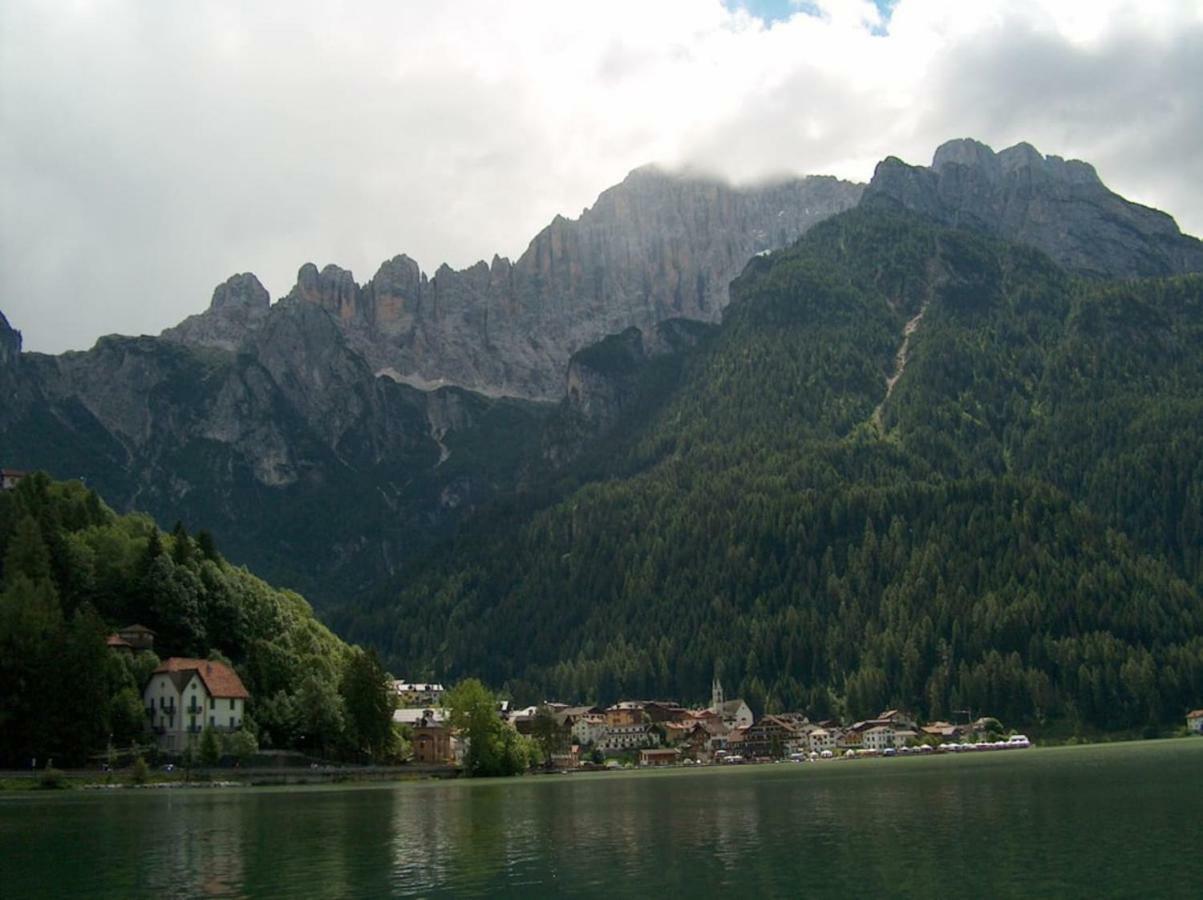 Cesa Dolomiti Apartment ร็อคคา ปิเอโตเร ภายนอก รูปภาพ